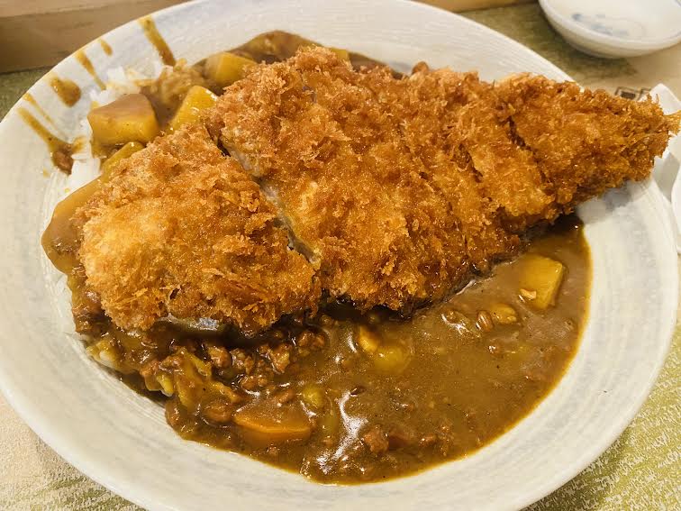 てっ平のヒレカツカレー