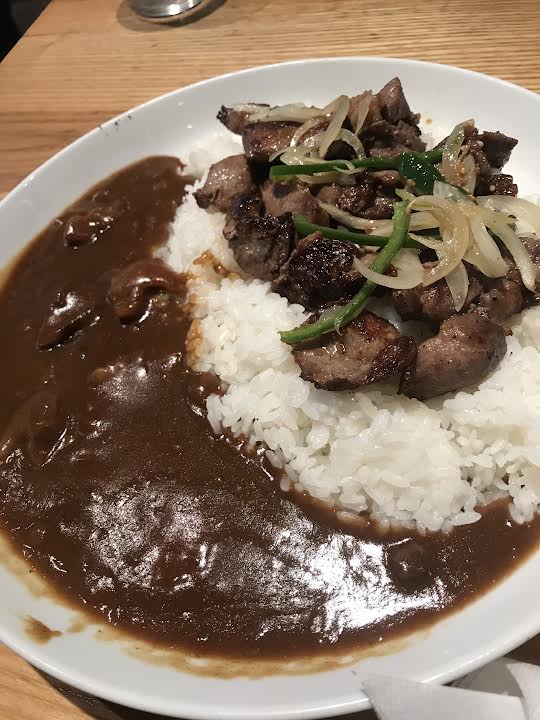 焼肉食堂 黒一のステーキカレー